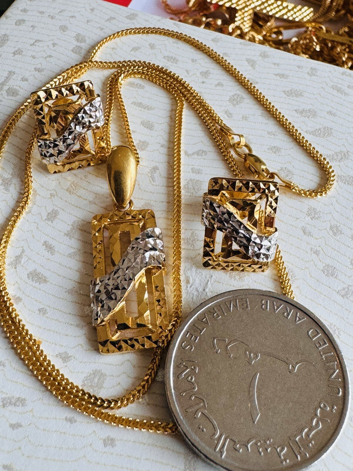 8769372