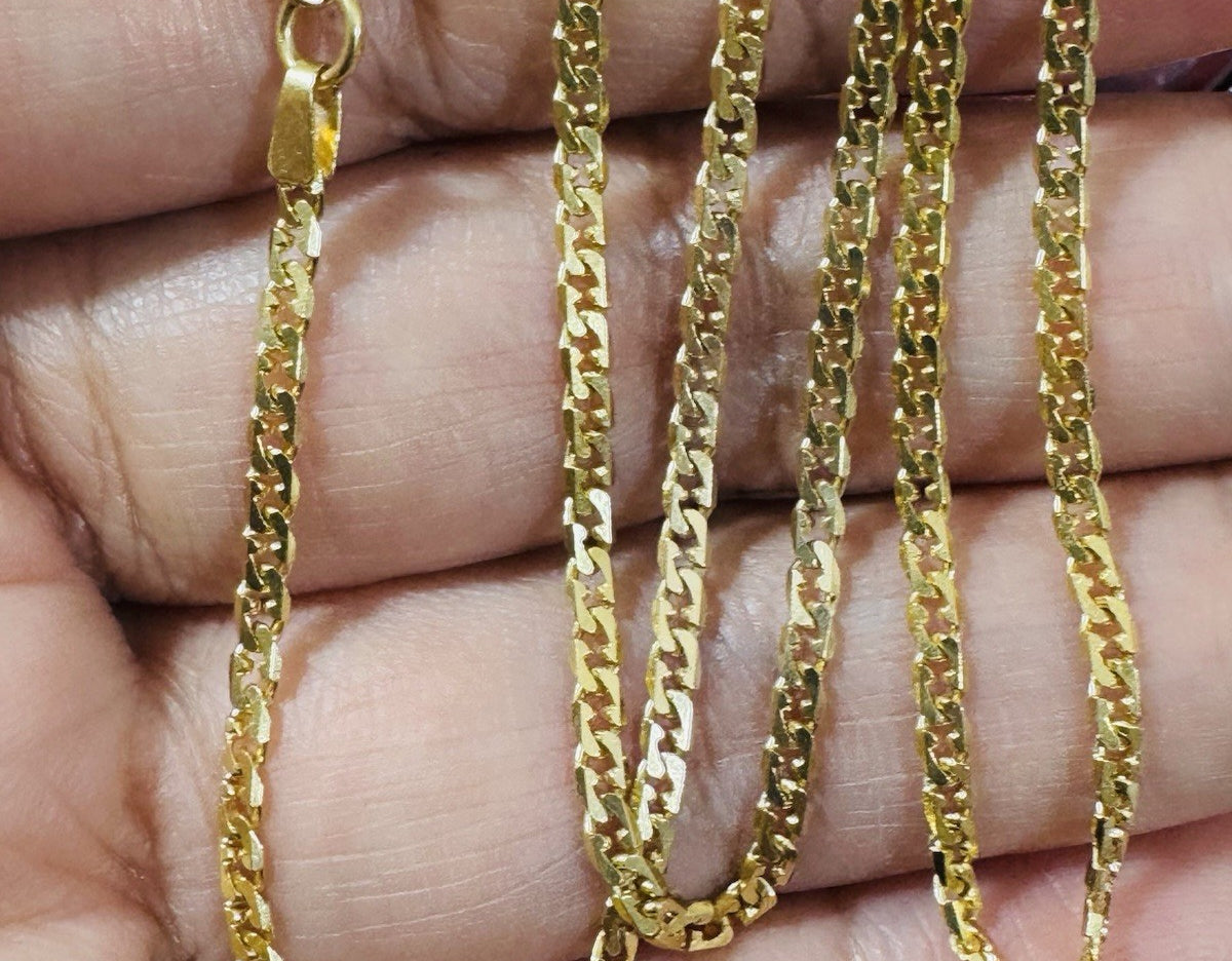 8990763