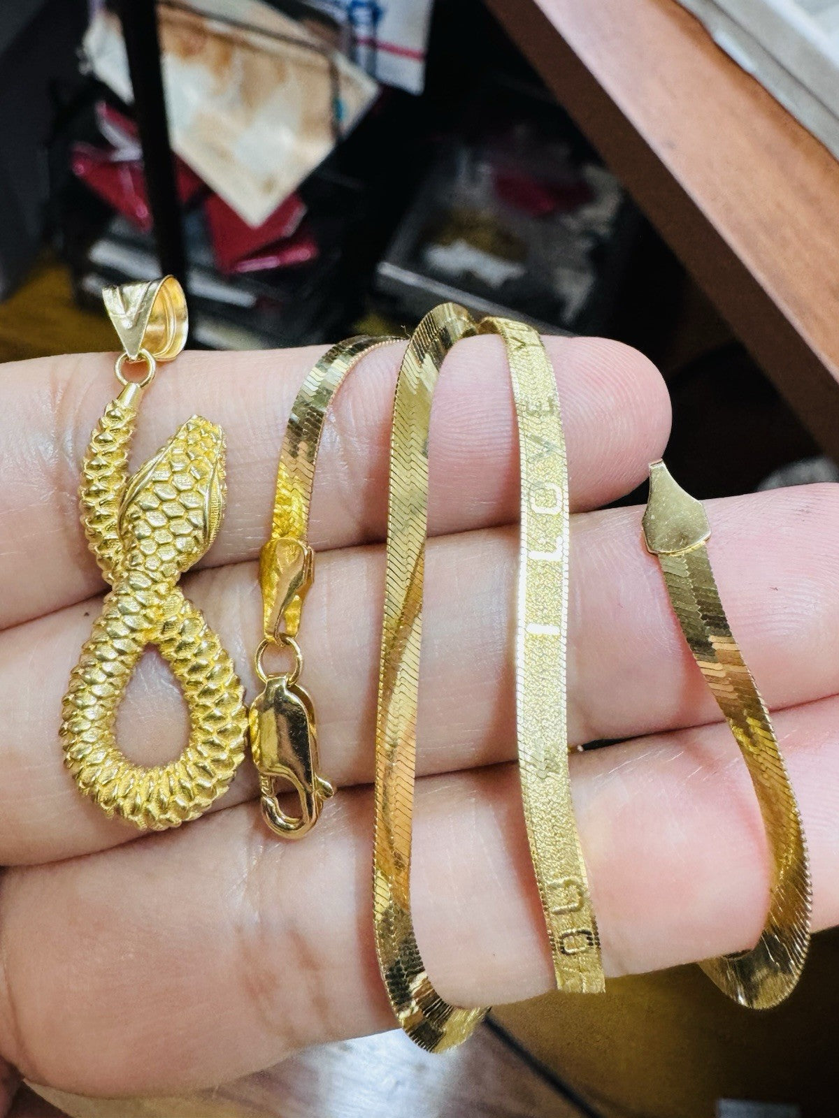 8989278