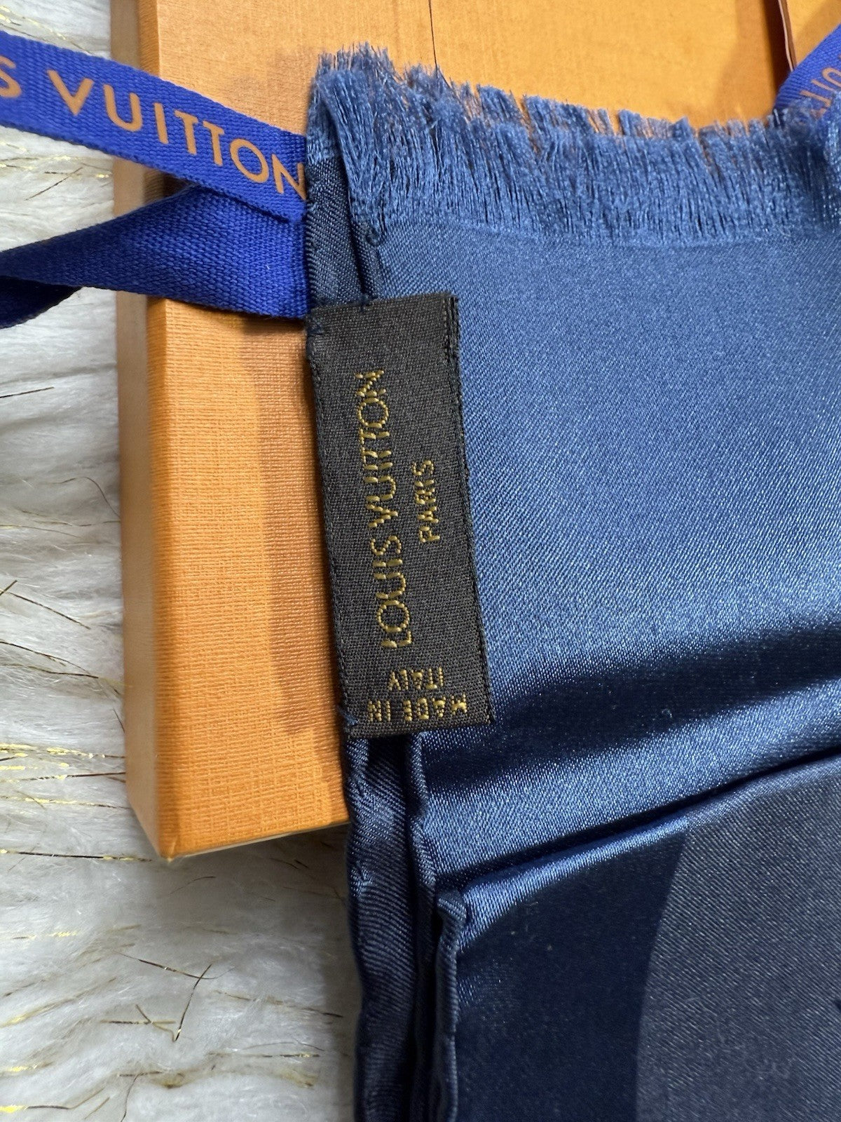 8989678