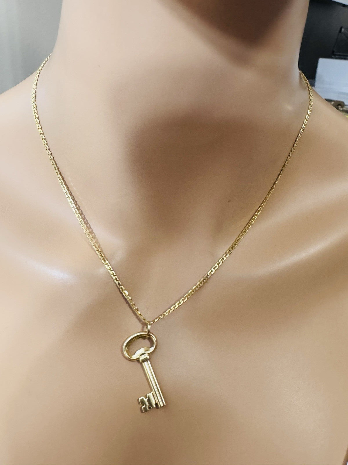 8989318