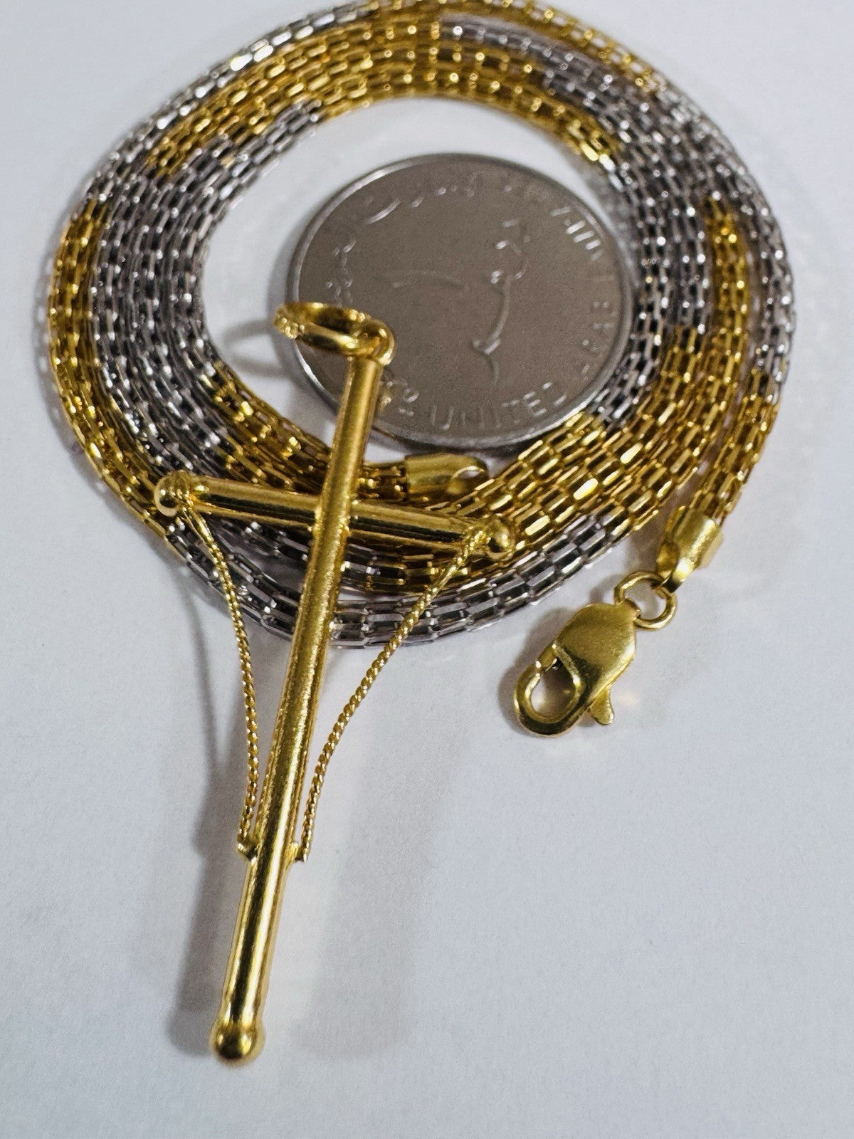 8990723