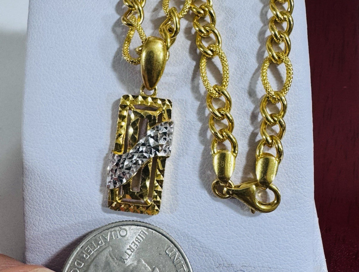 9010016