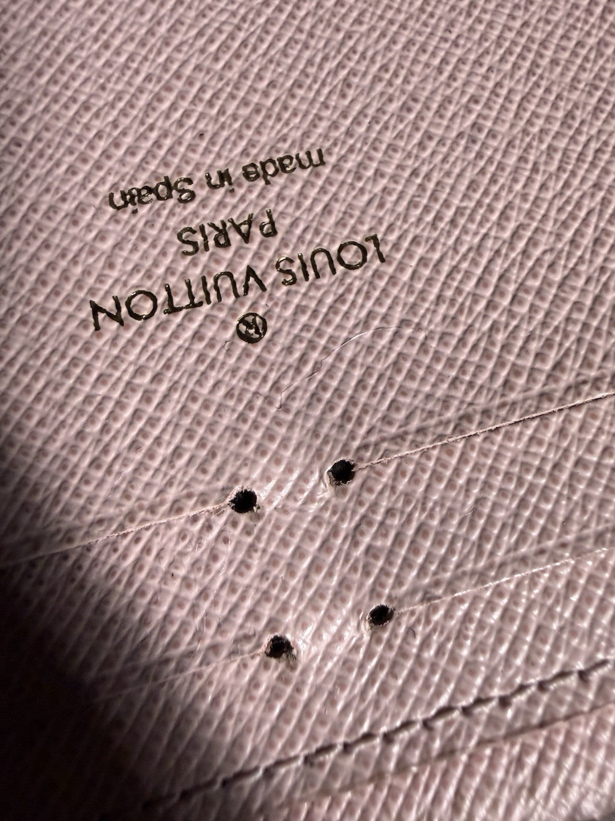 8989641