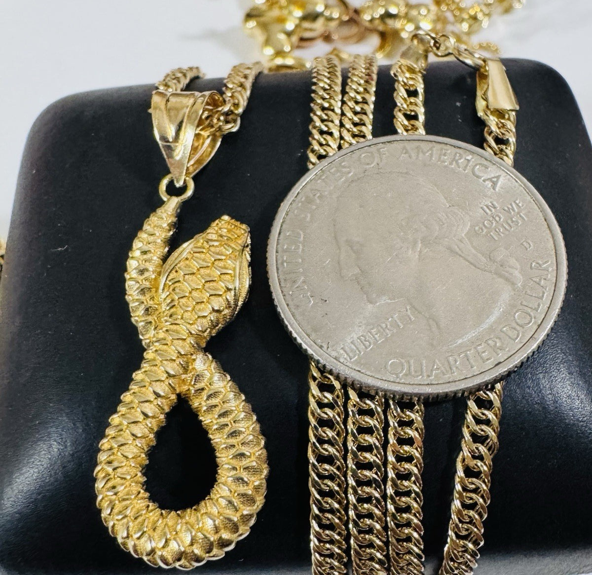 8833296