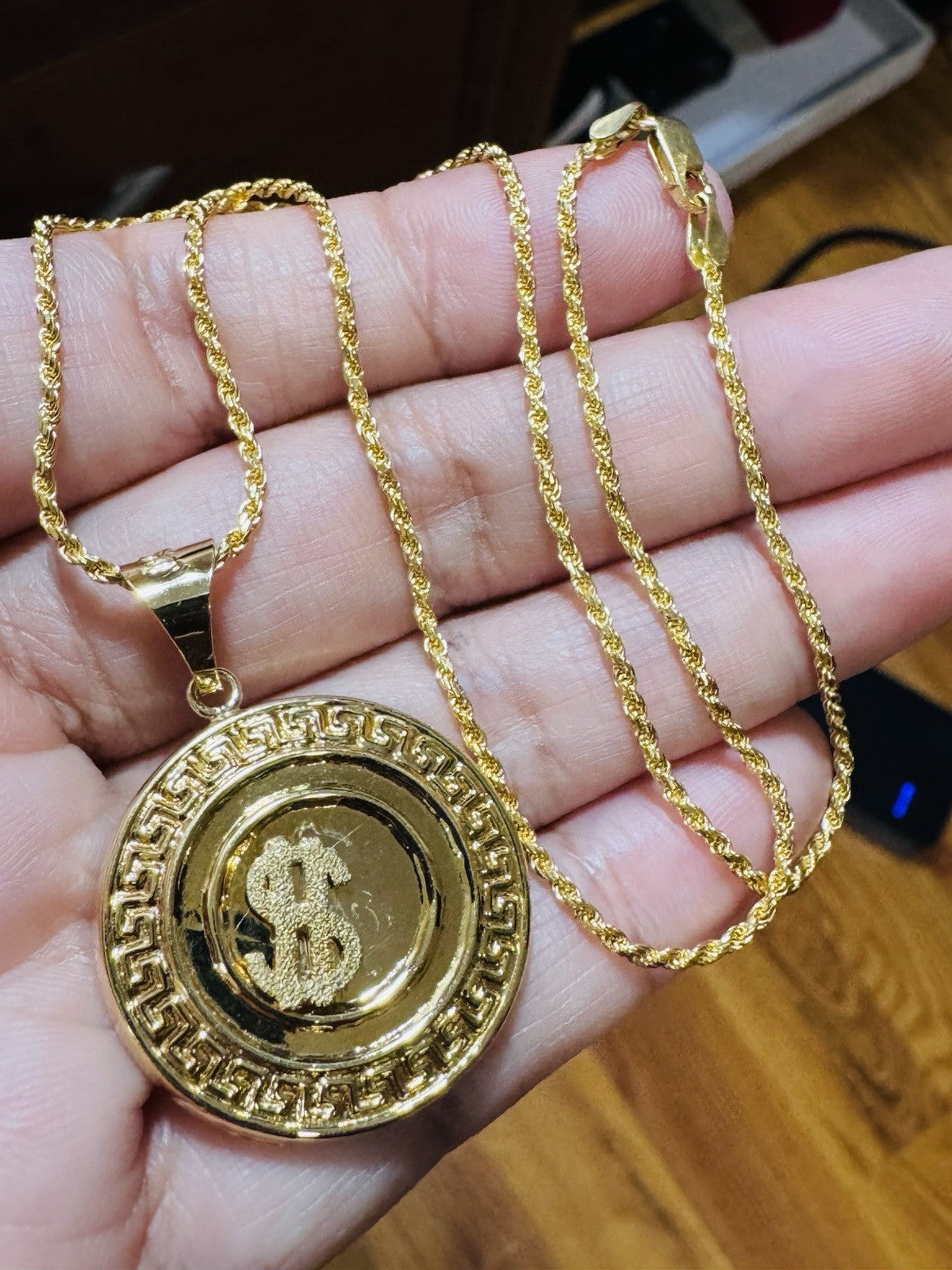 8989328
