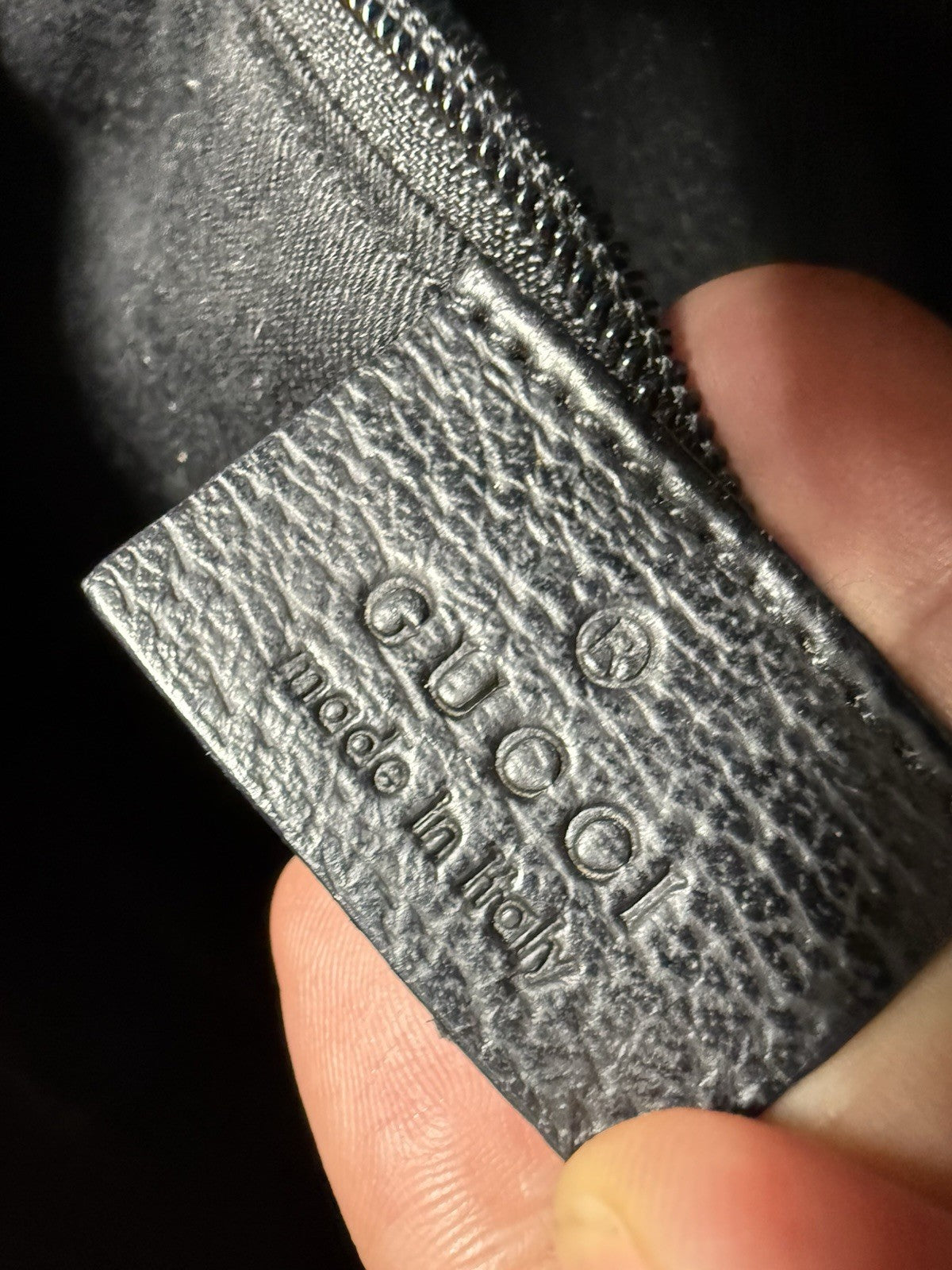 8989562