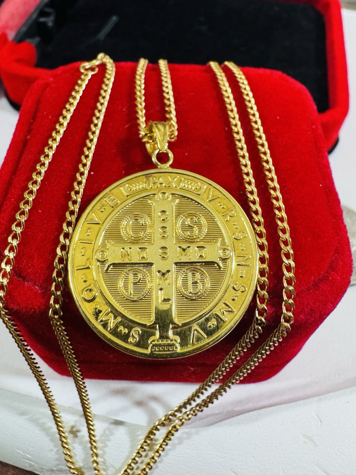 8990757