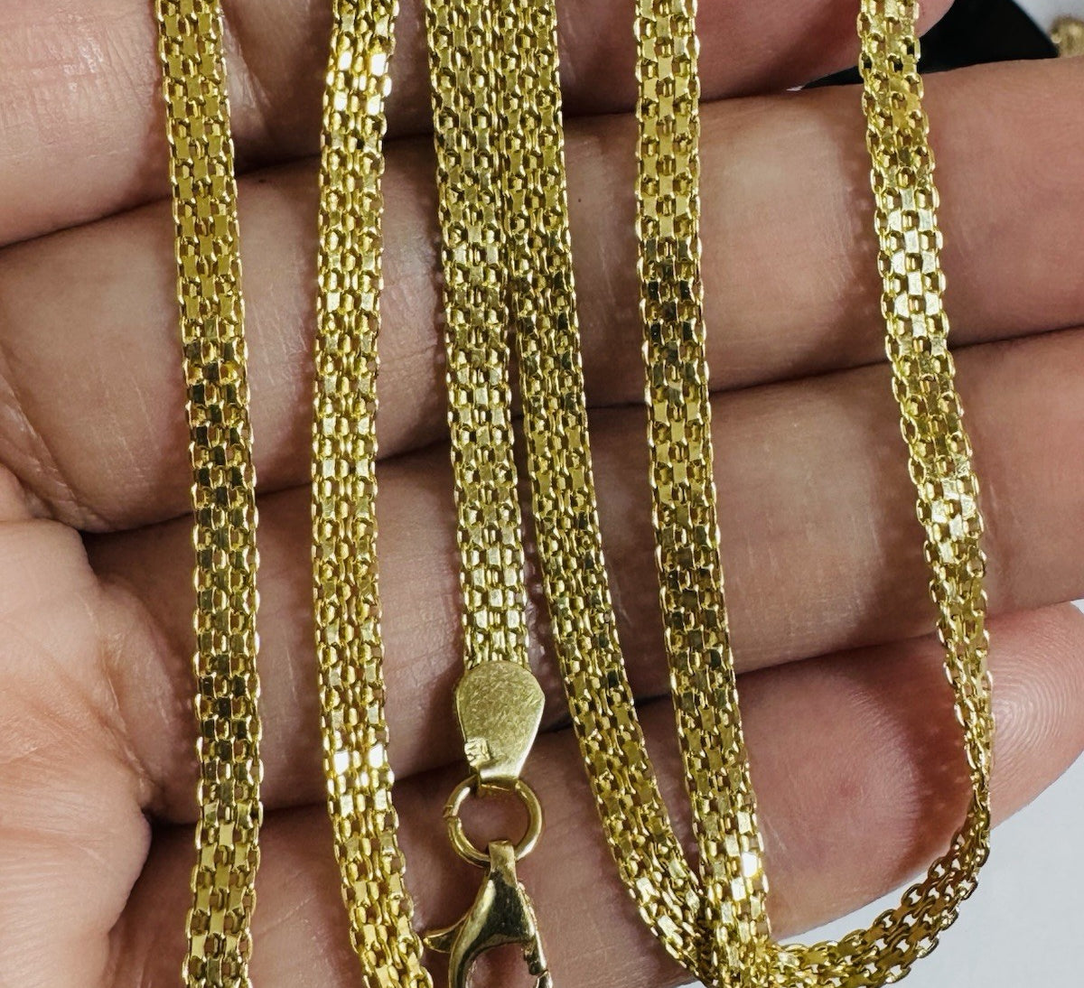 8734609