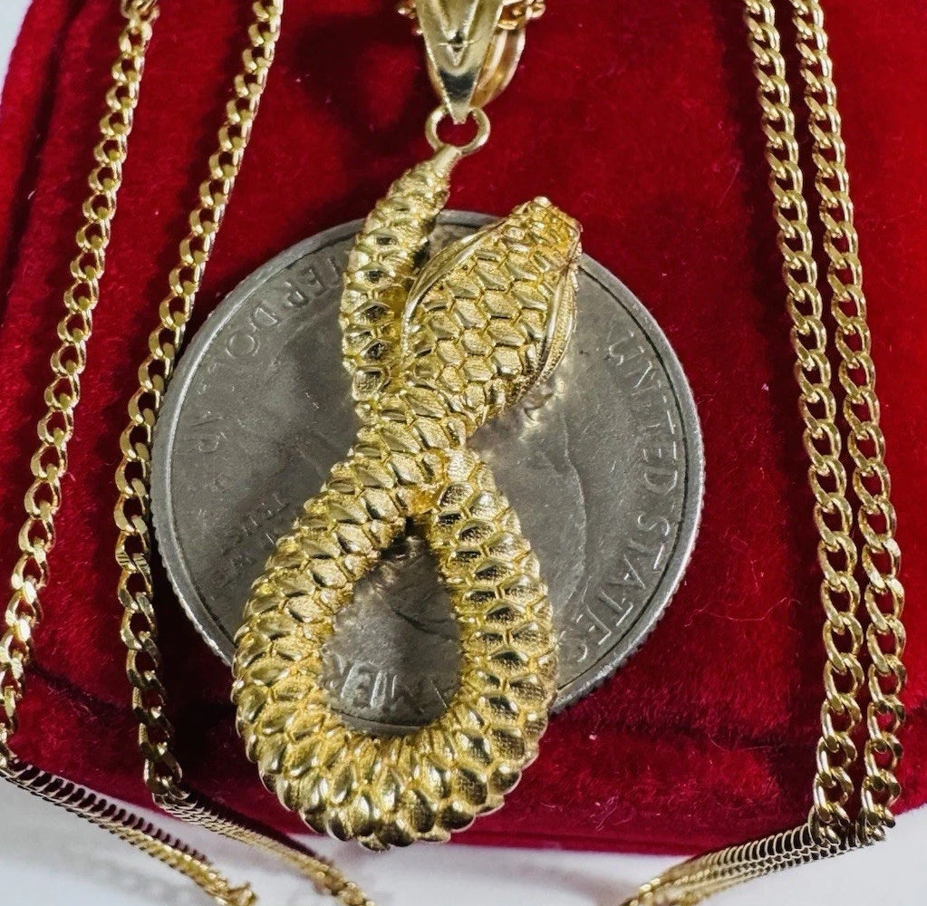 8990752