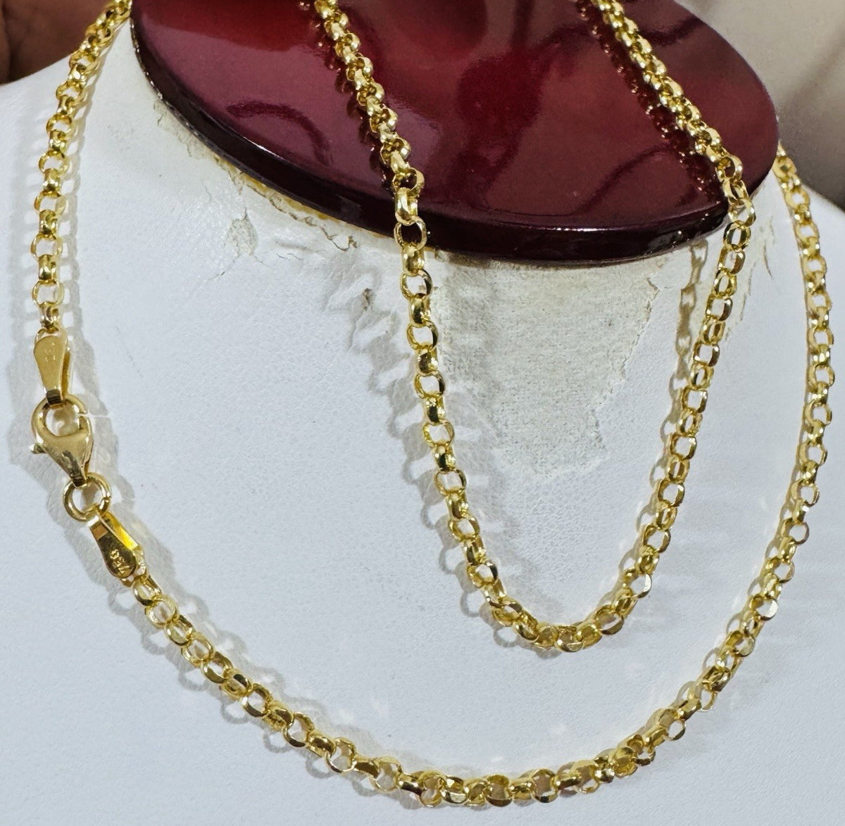 8990761