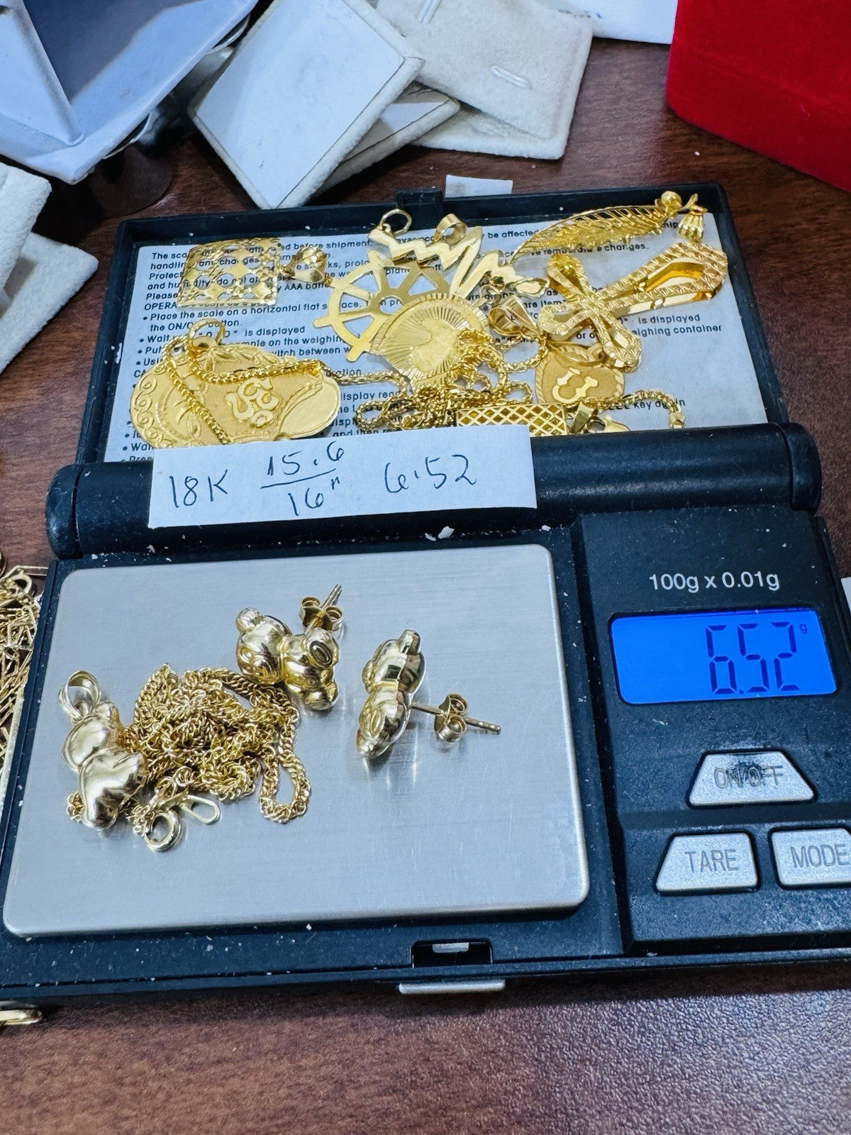 8989251