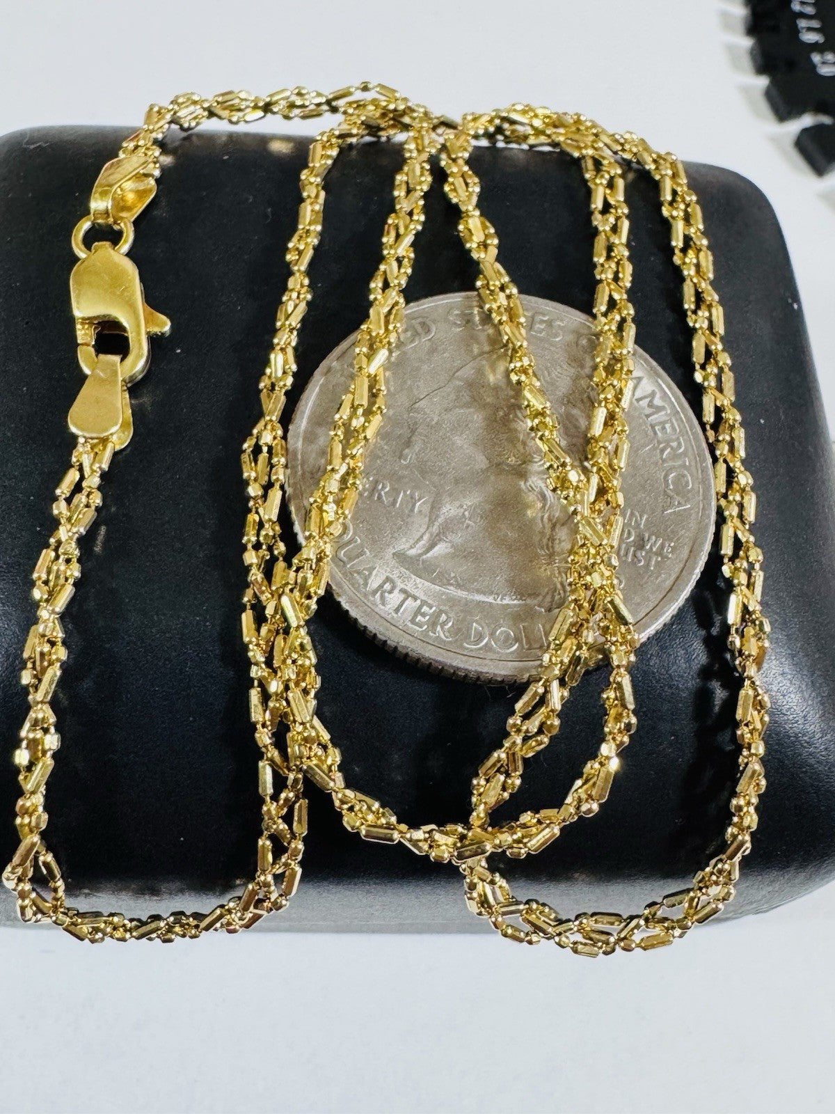 8989370
