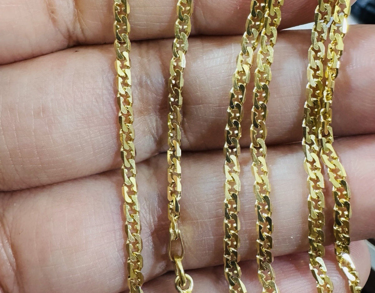8990763
