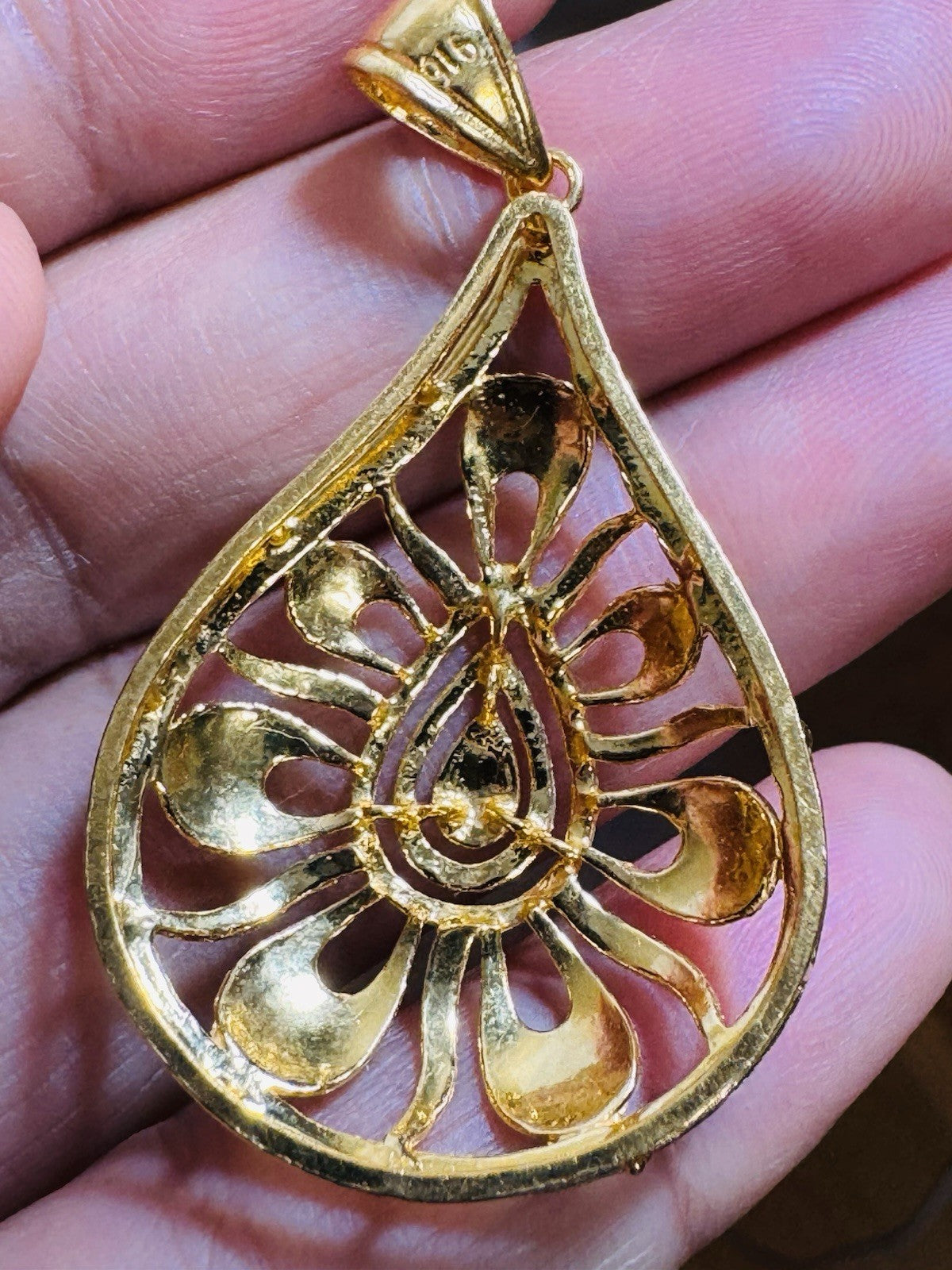 8989781