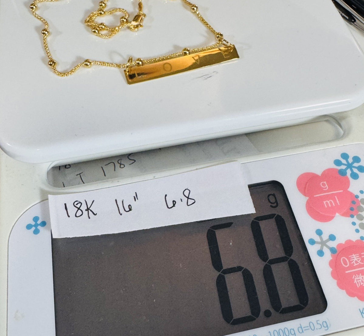 9028137