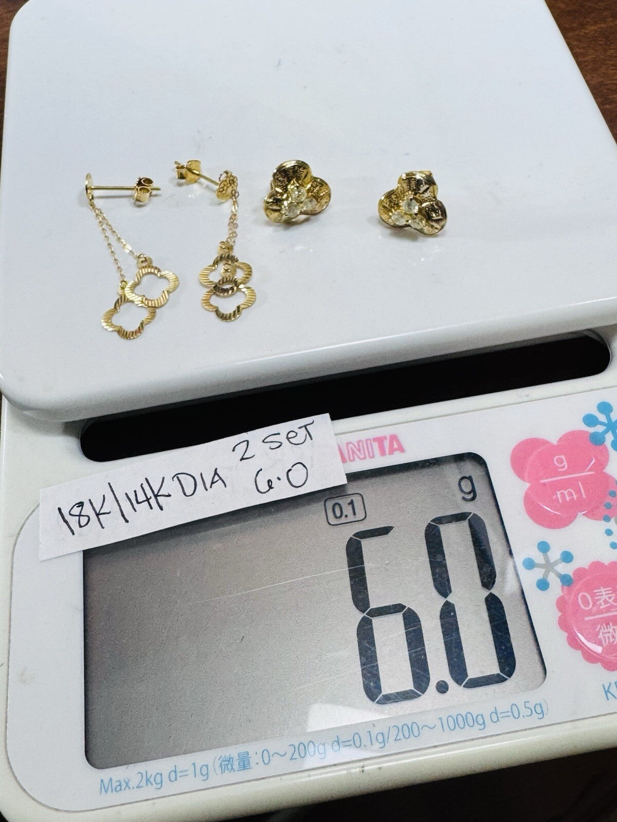 8990002