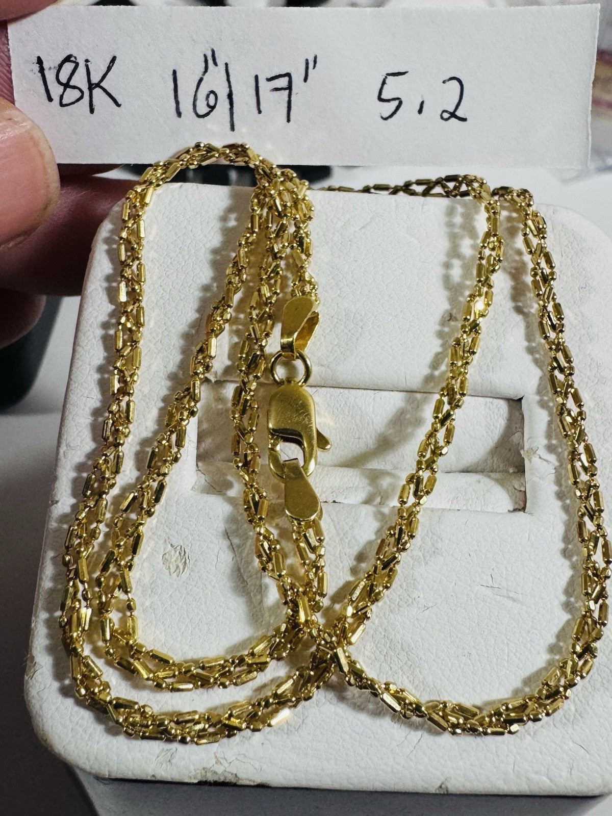 8989370