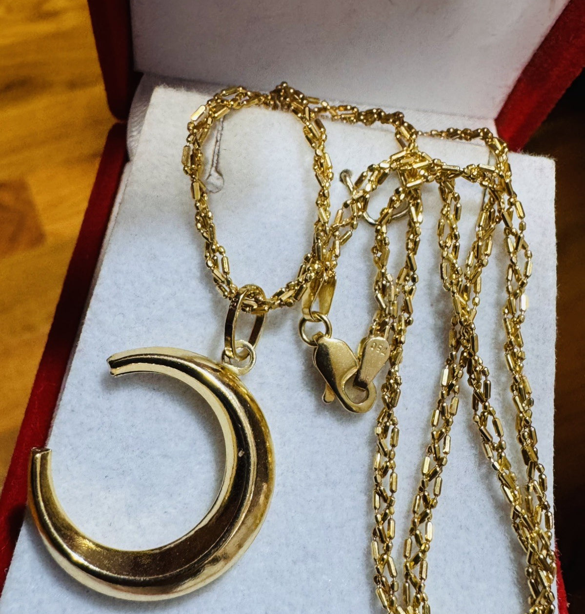 9026566