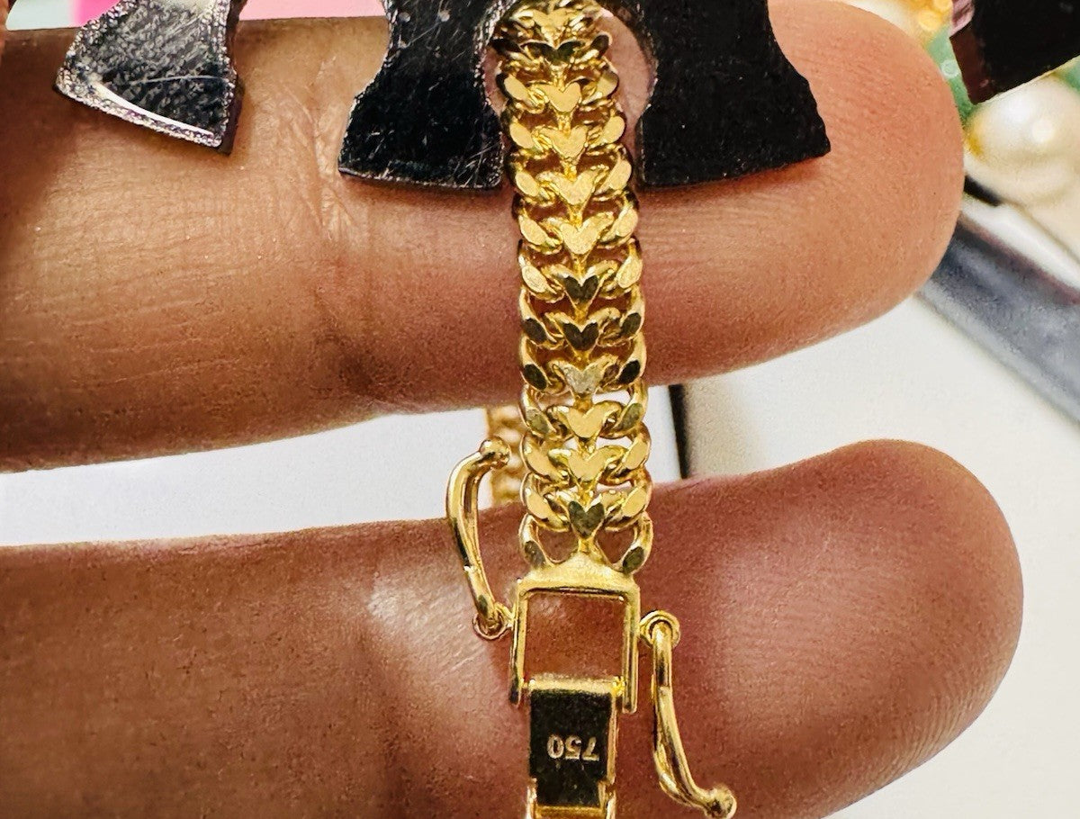 9014548