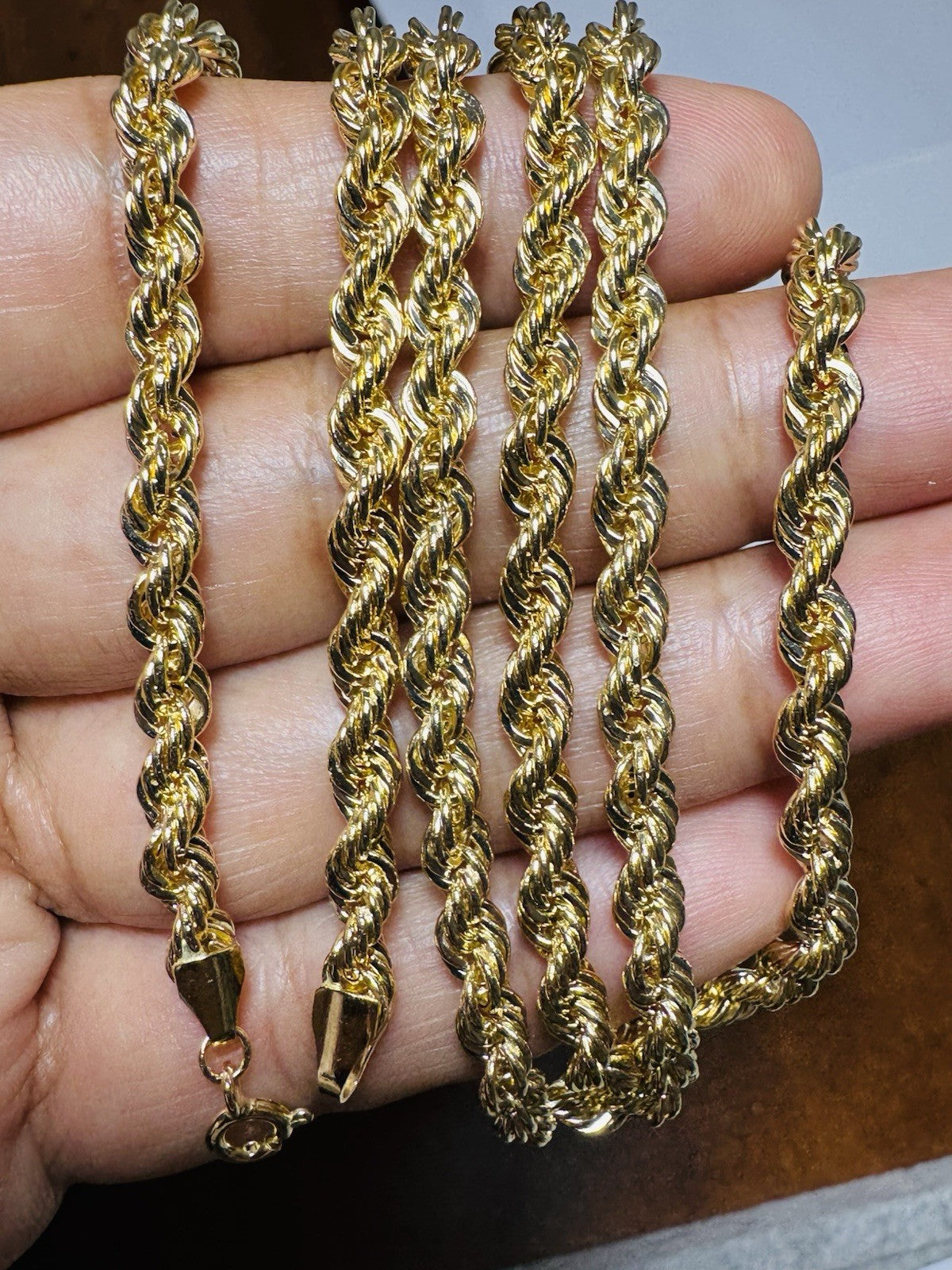 8989901