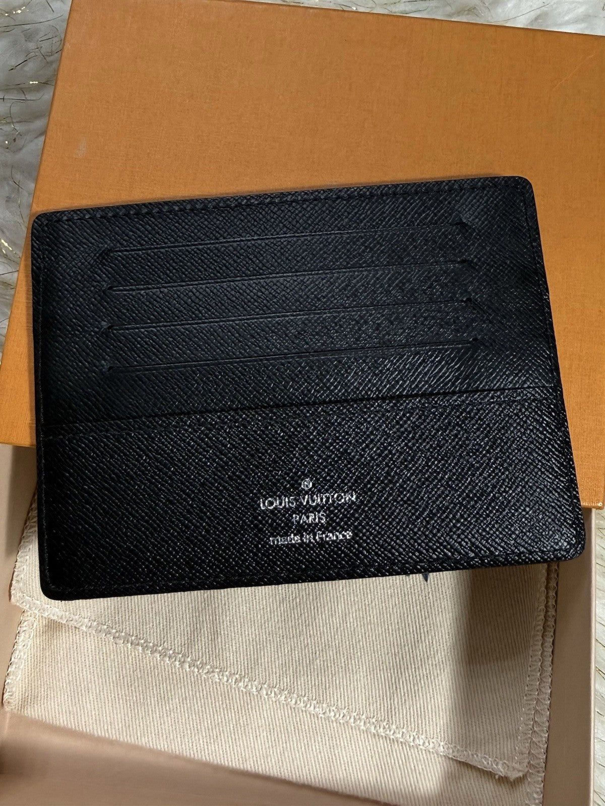 8989716