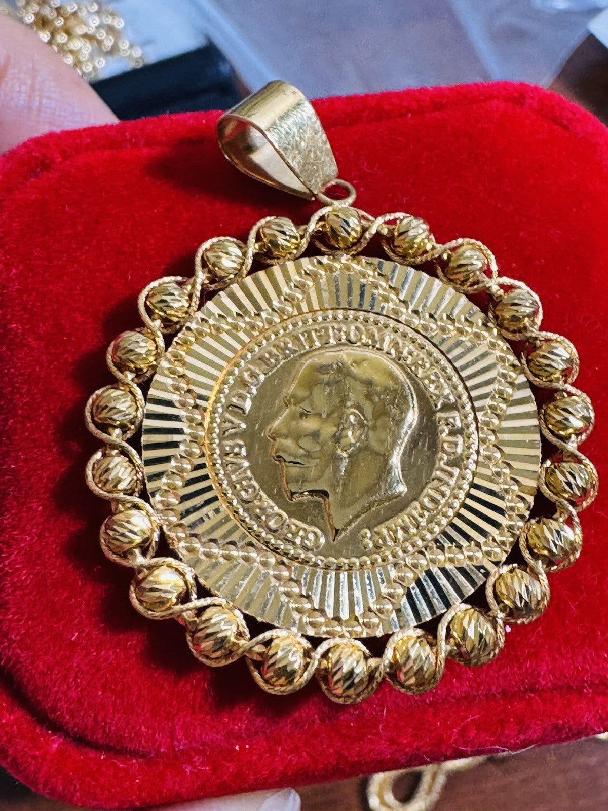 8989785