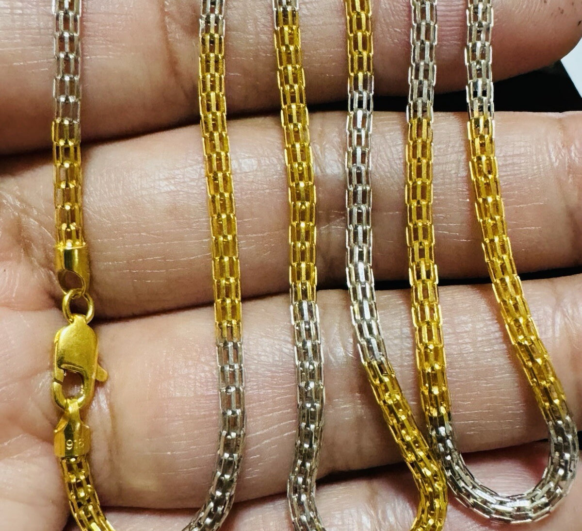 8730109