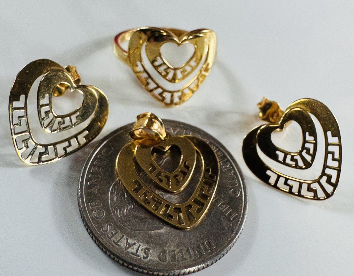 8998539