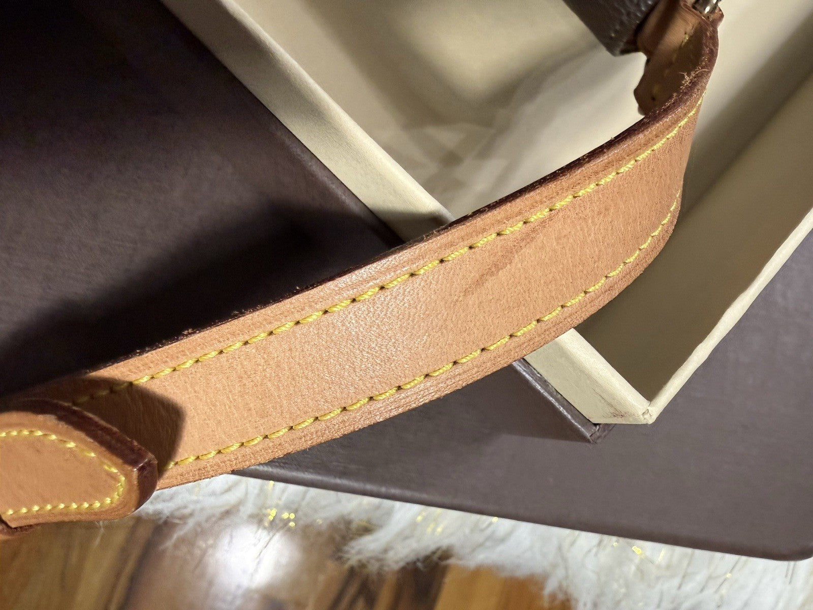 8989676