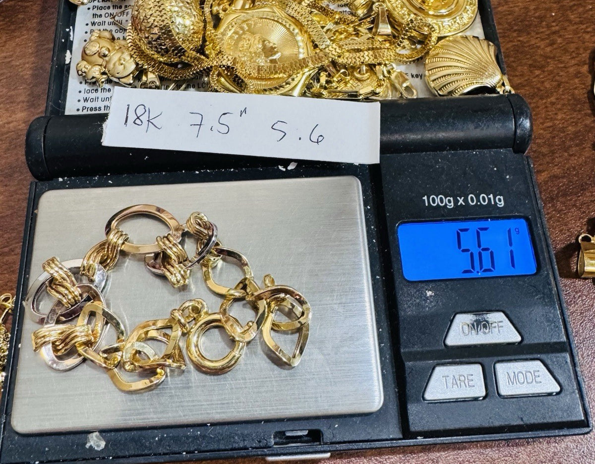 8993633