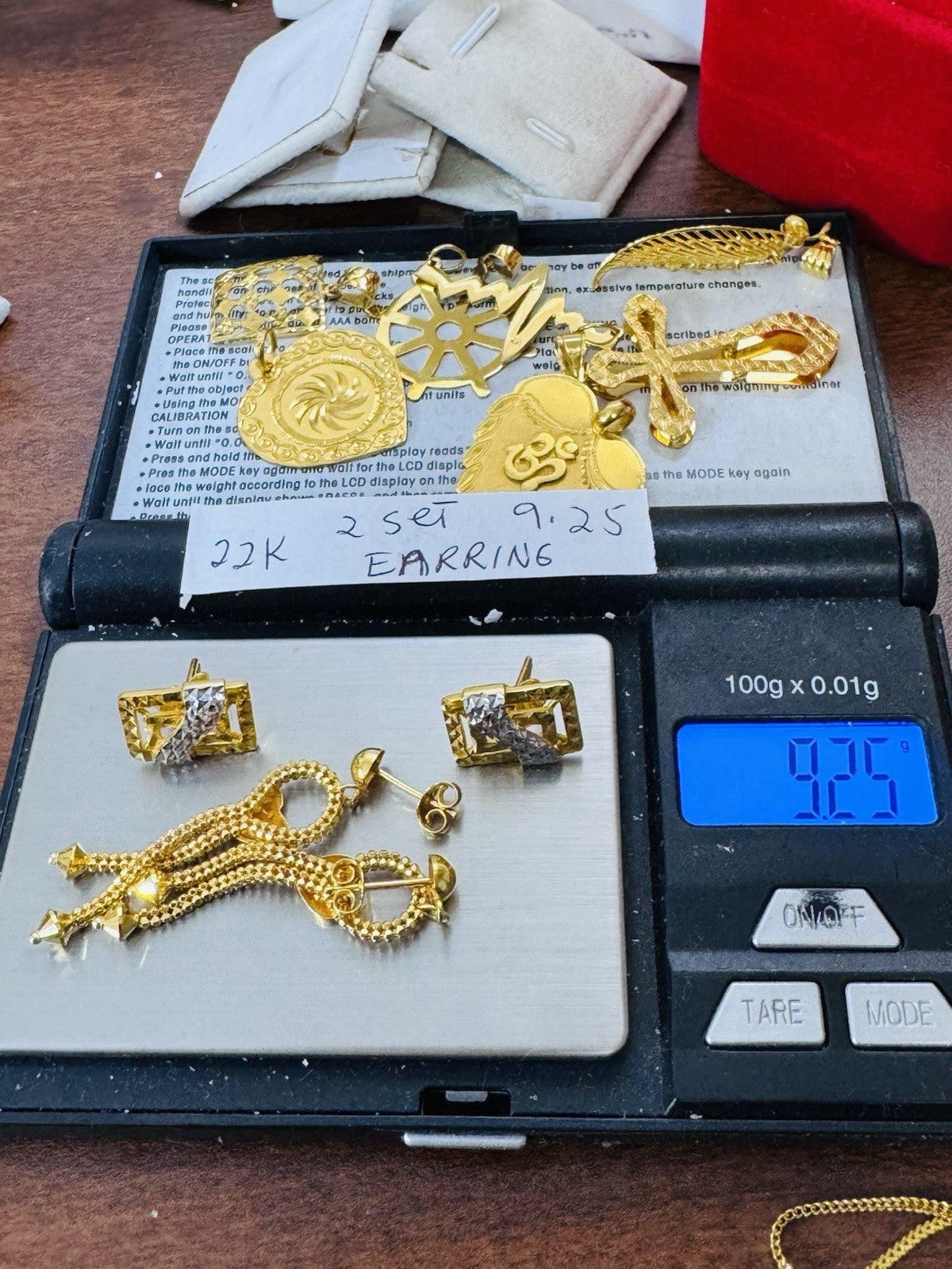 8989484