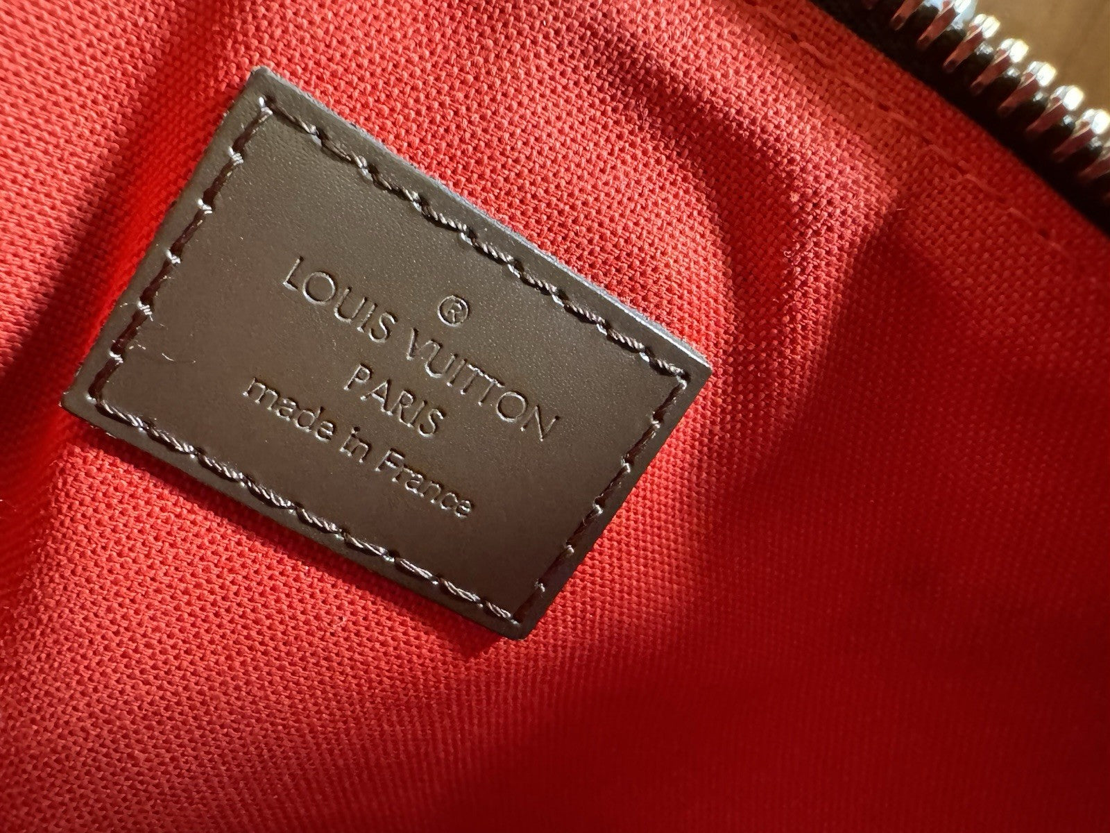 8989404