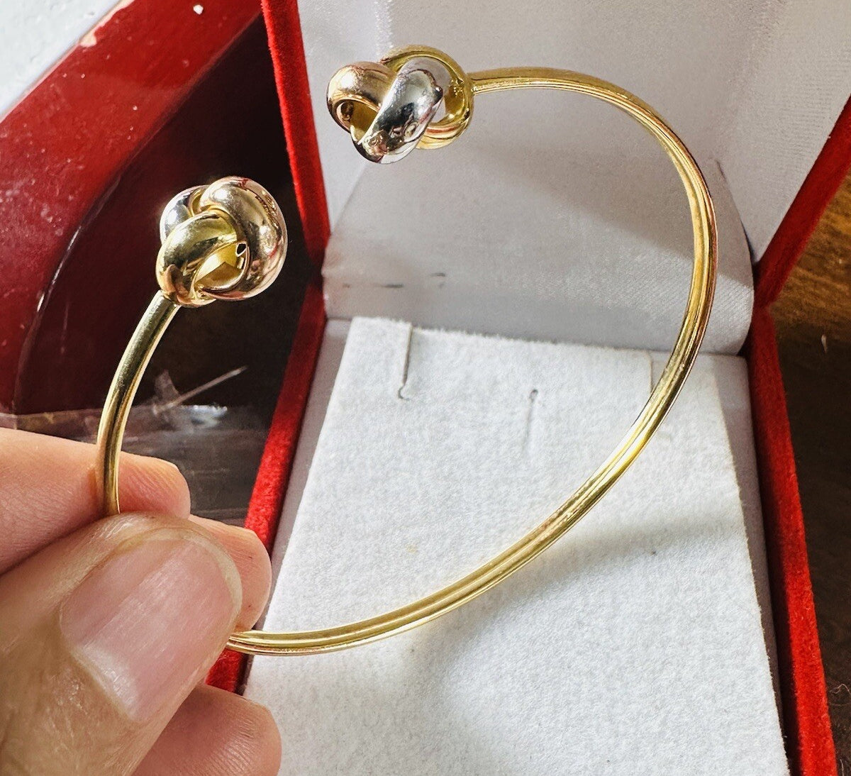8742003