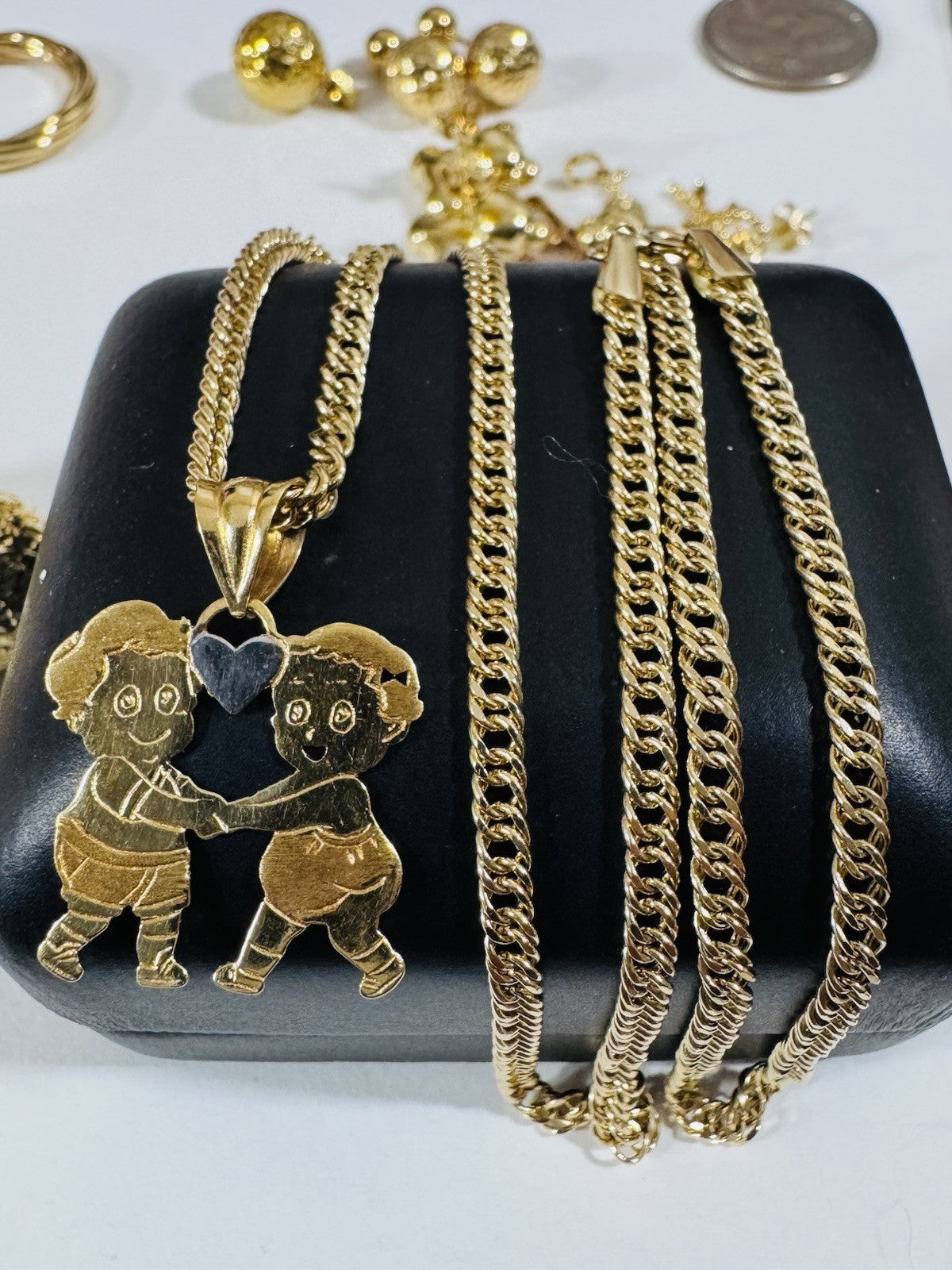 8989872