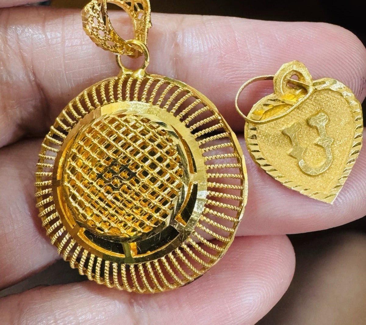 8769907