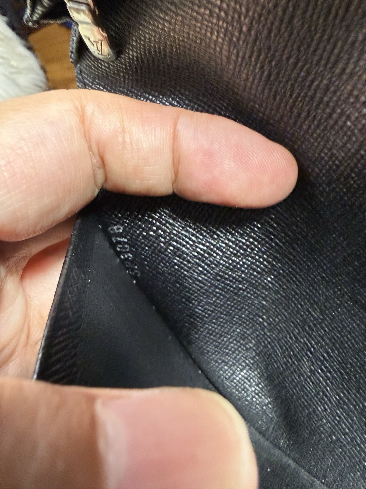 8989932