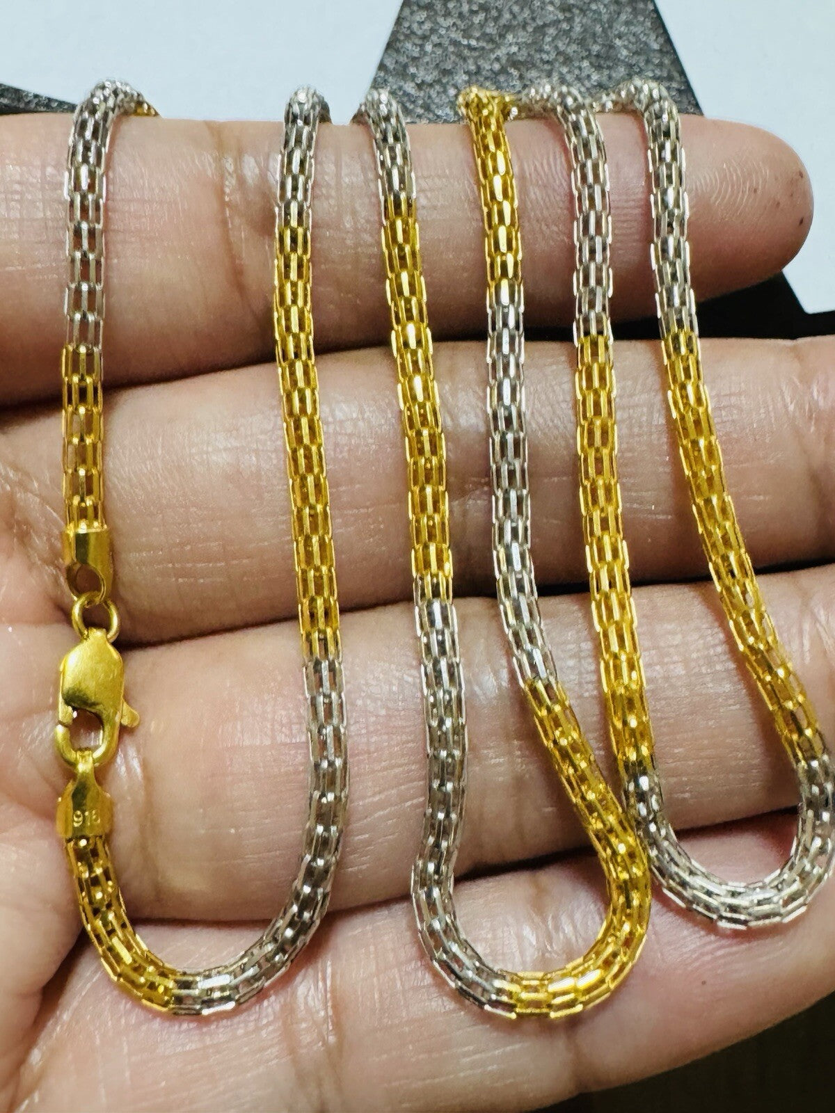 8730109