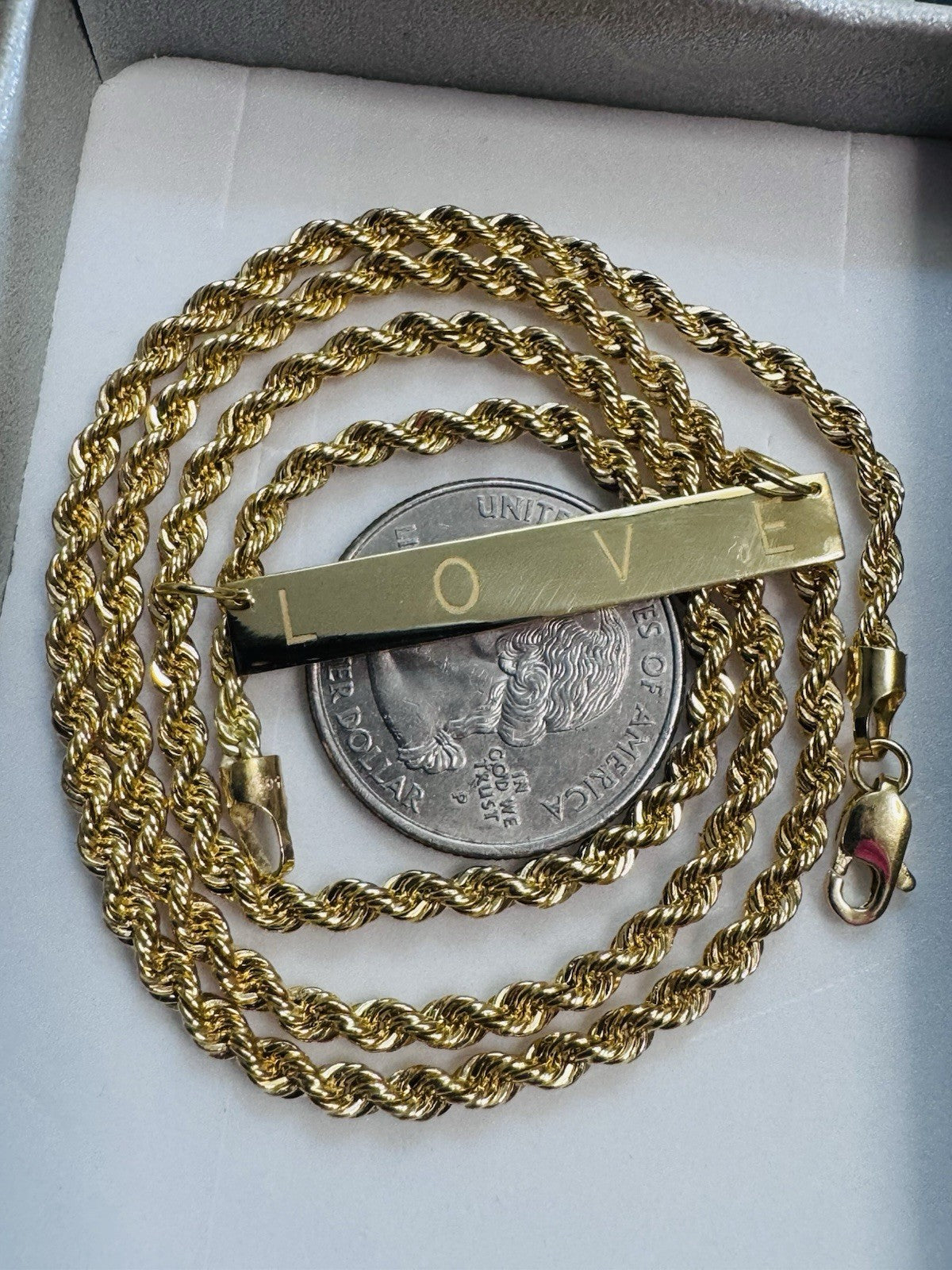 7995643