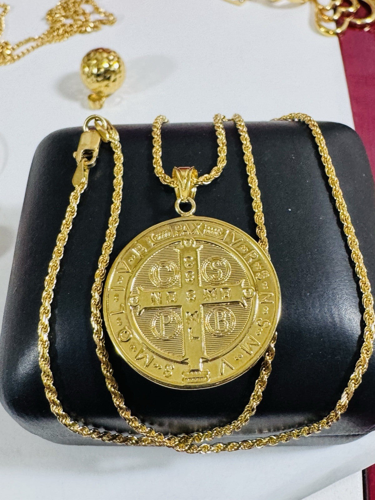 8989424