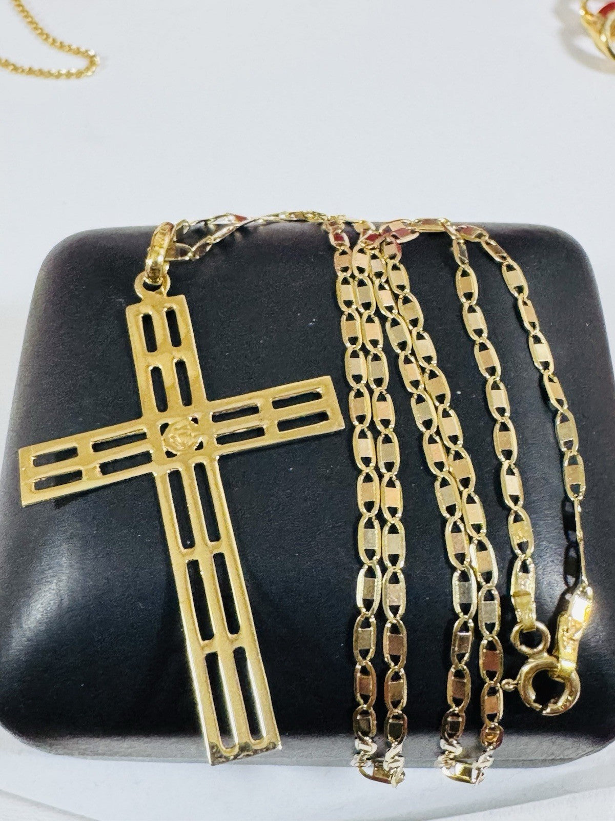 8989410