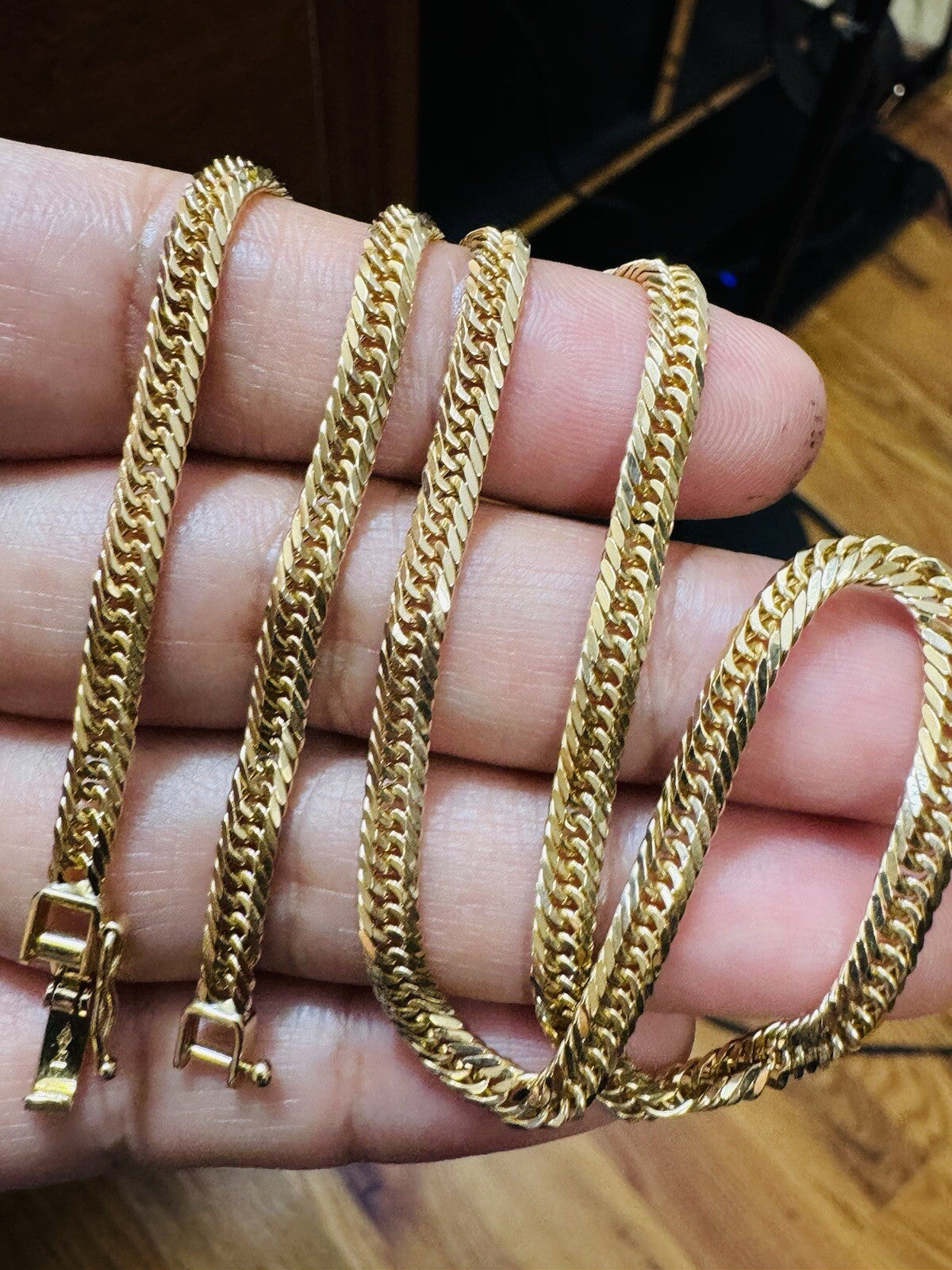 7070363