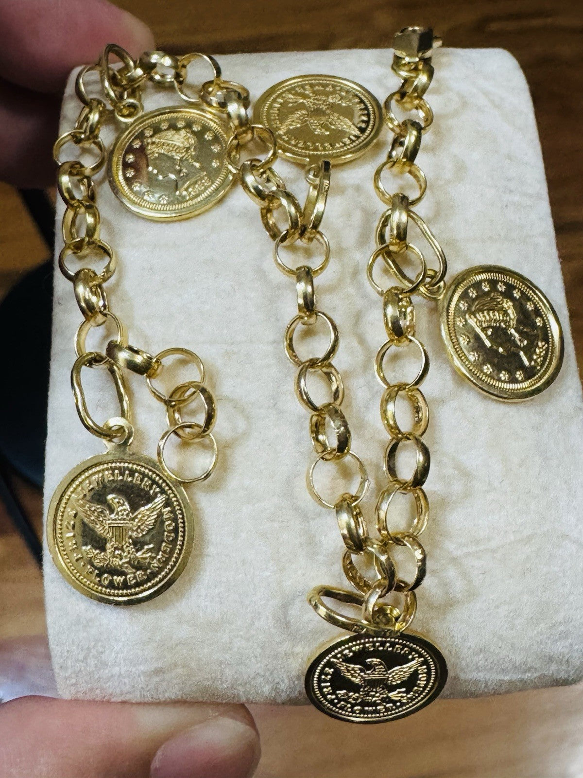 7981560