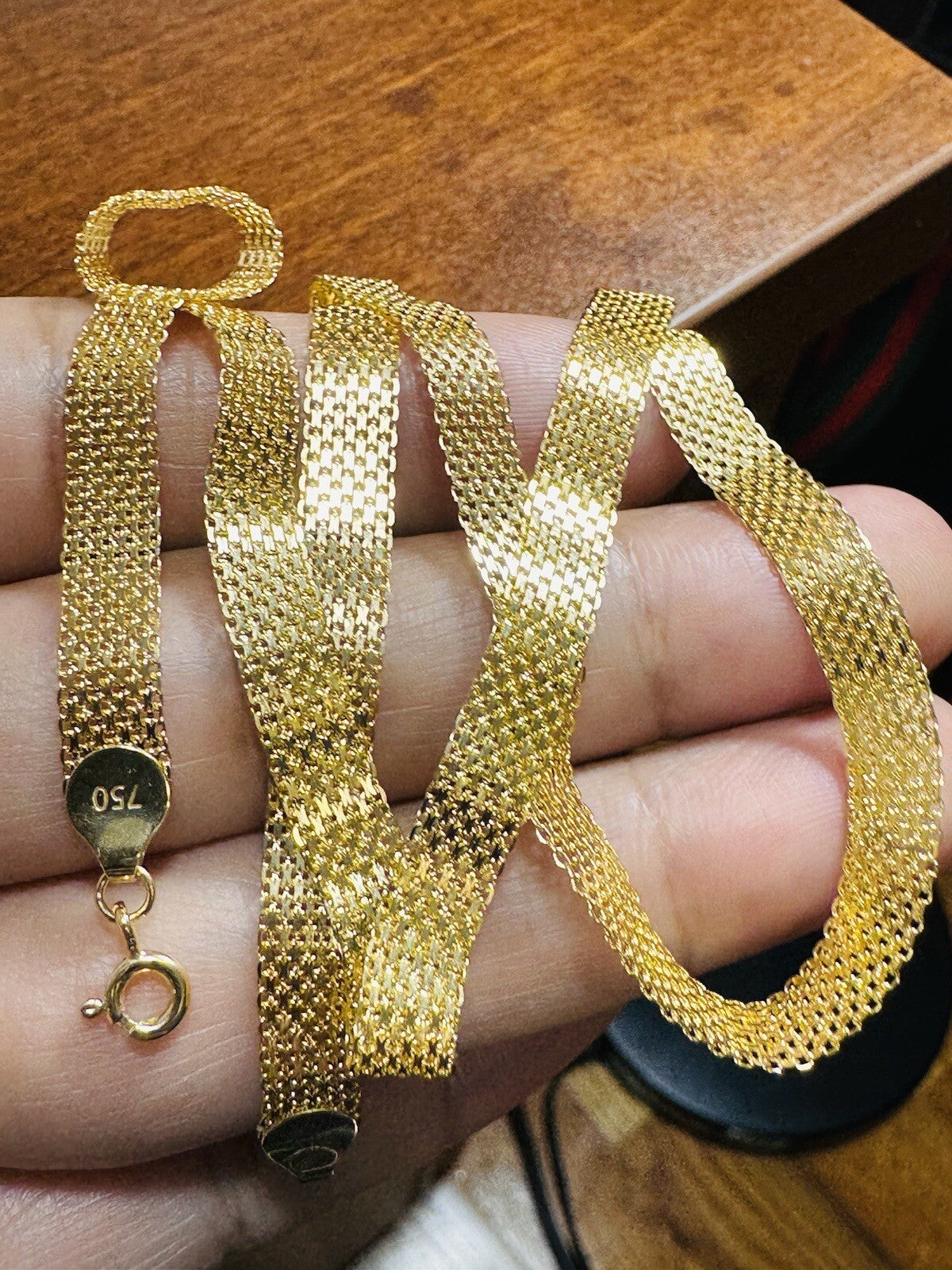7981427