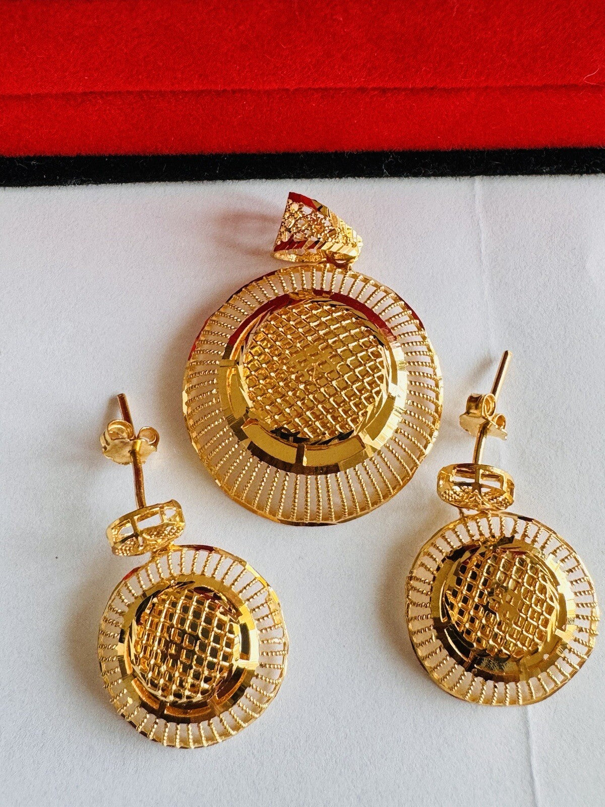 8126471