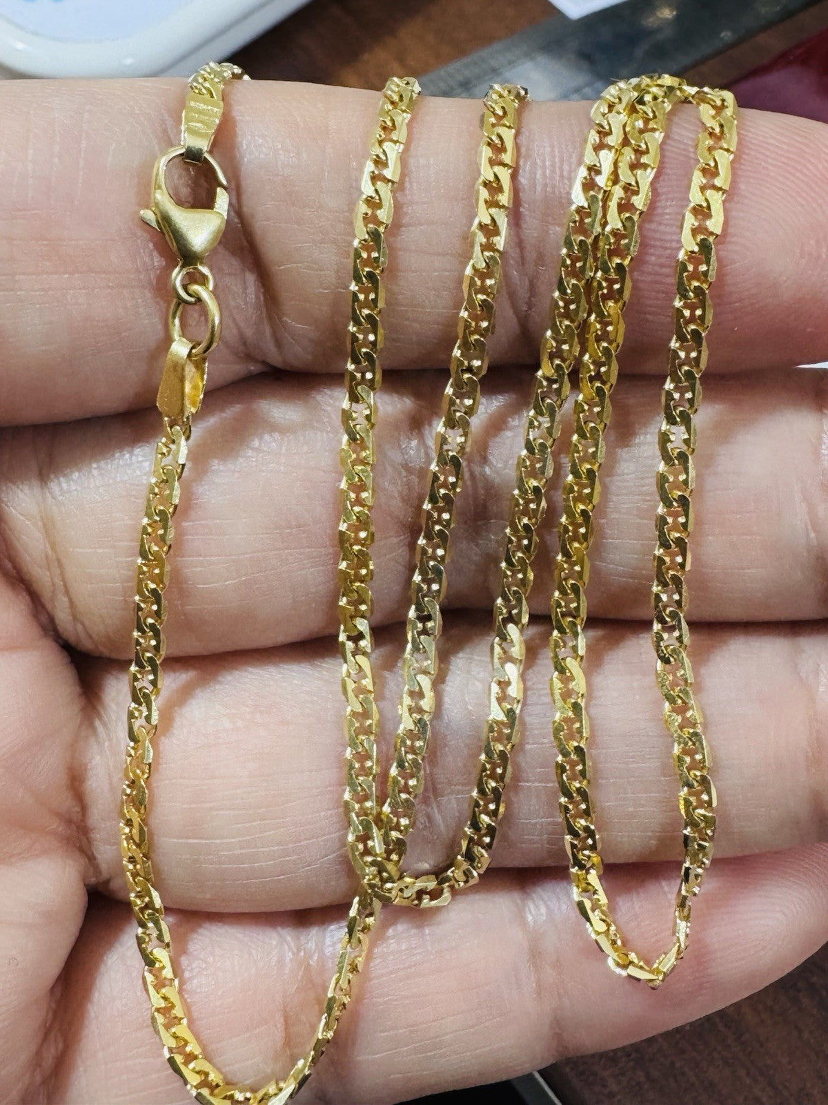 8990763