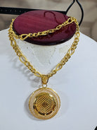 8990629