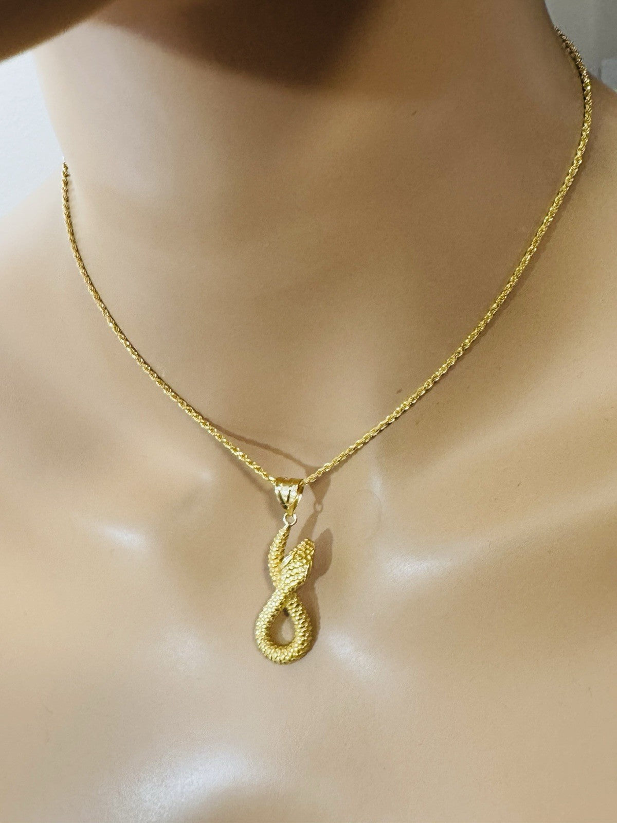 8989764