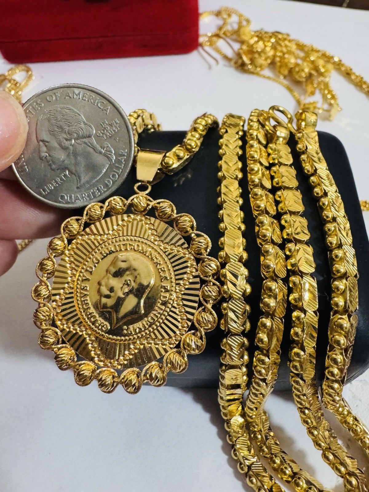 8060556