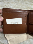 8989686